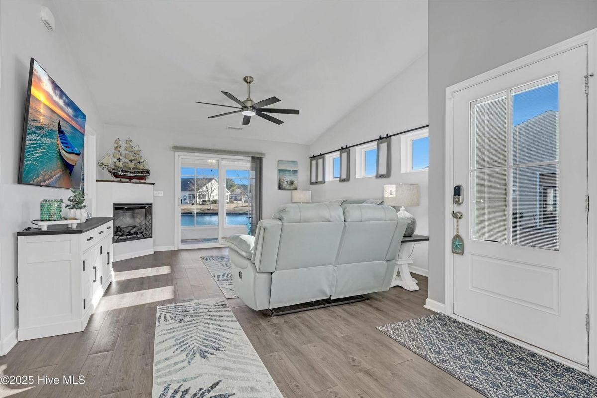 1061 Chadsey Lake Drive