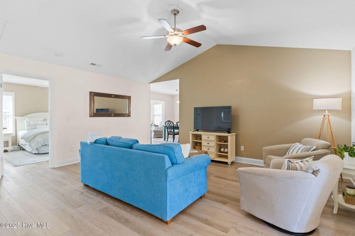 1274 Neptuno Court
