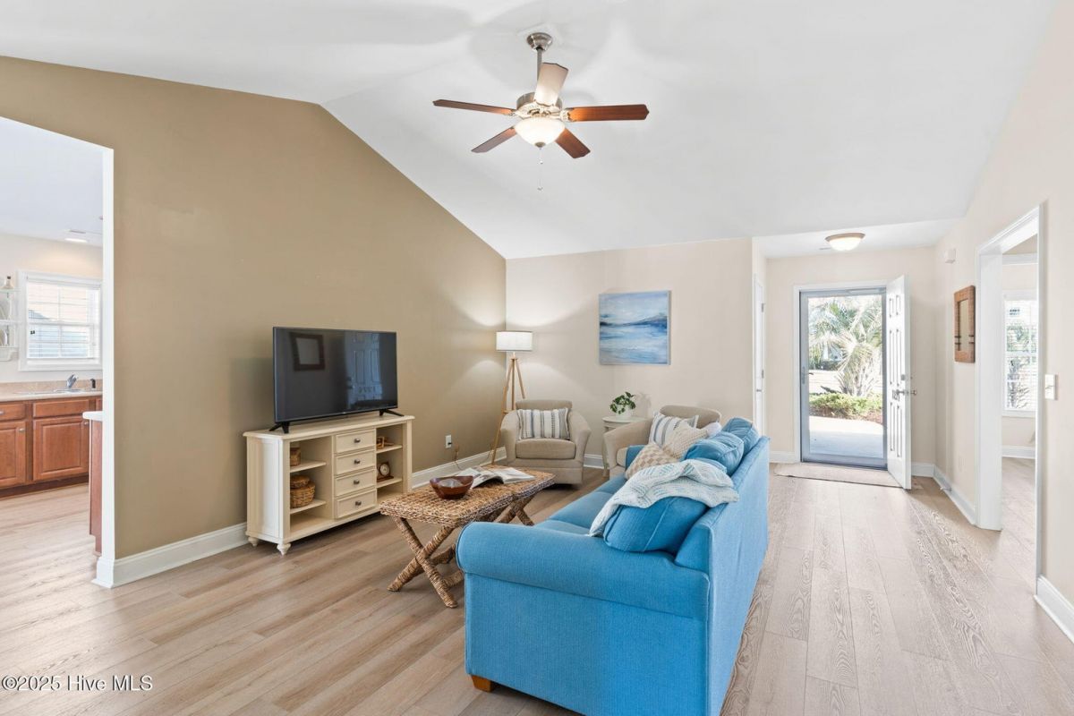 1274 Neptuno Court