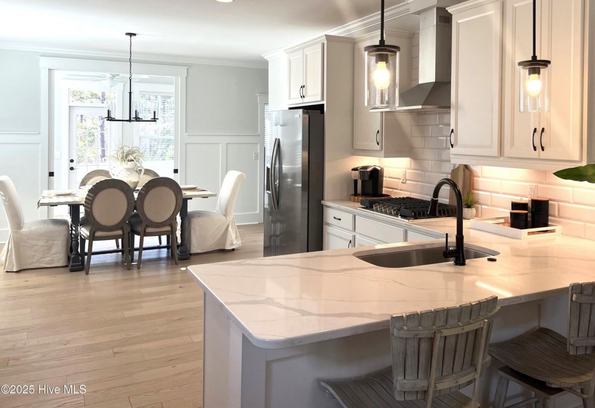 9005 Mango Bay Court