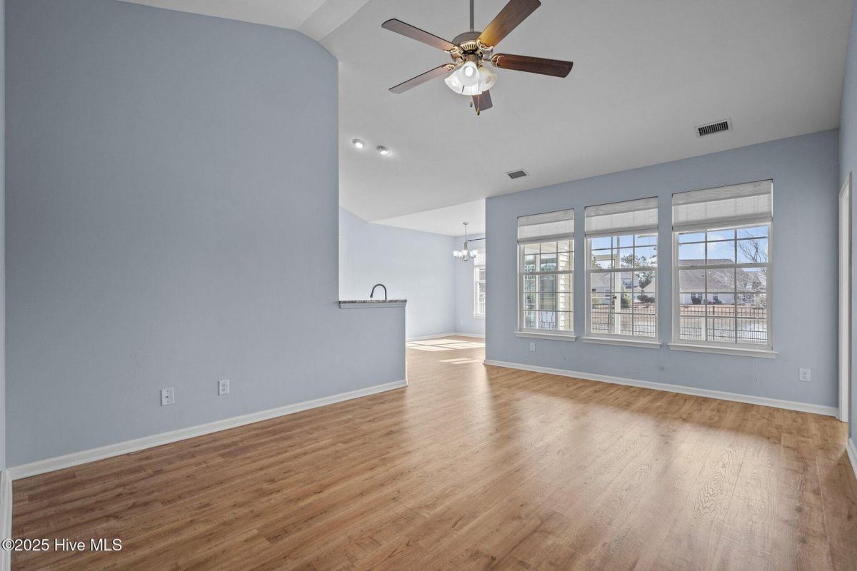 7 Coffee Mill Creek Lane