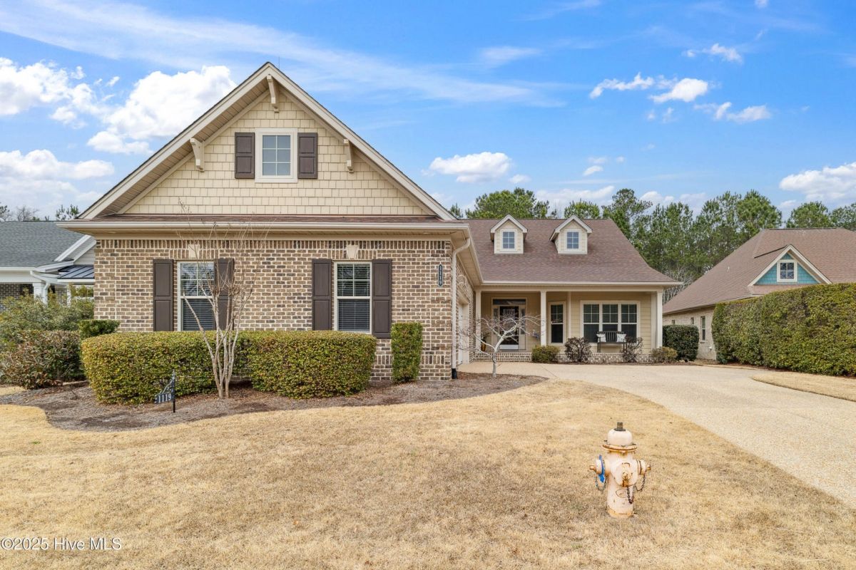 1119 Evangeline Drive