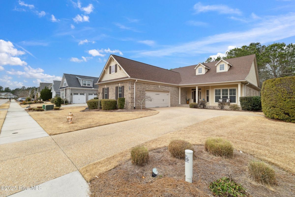 1119 Evangeline Drive