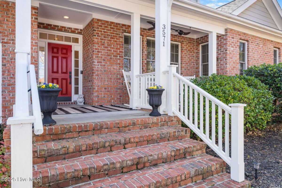 3571 Members Club Boulevard