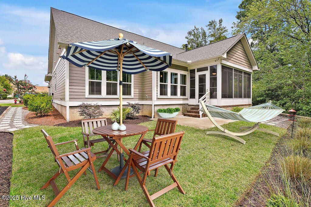 8228 Oak Abbey Trail