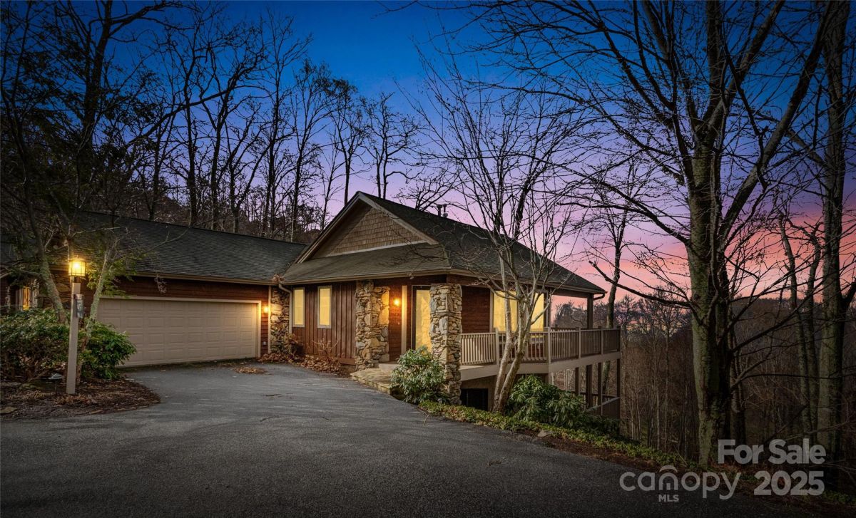 45 Ivy Point Lane