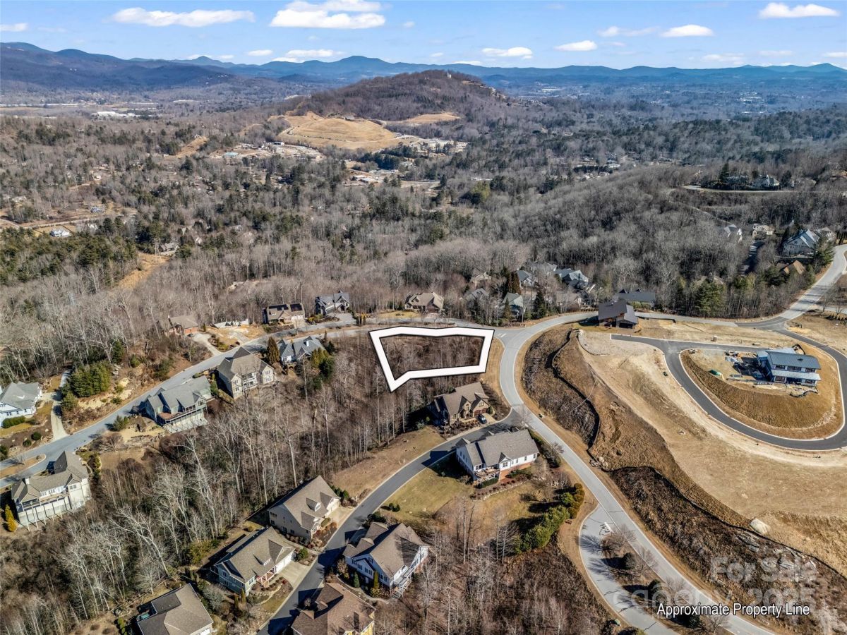 1509 Summit Hill Road