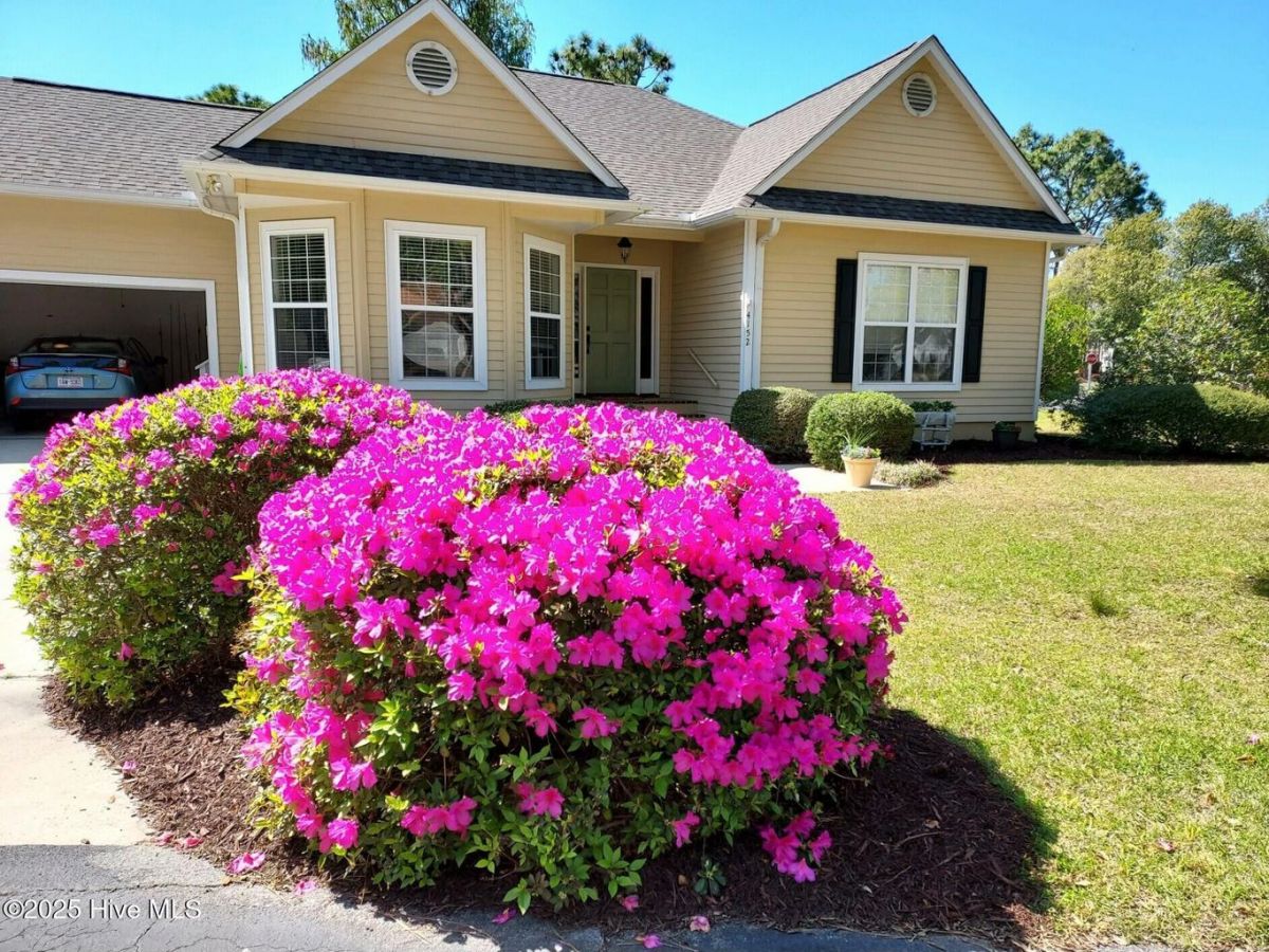 4152 Sheffield Place