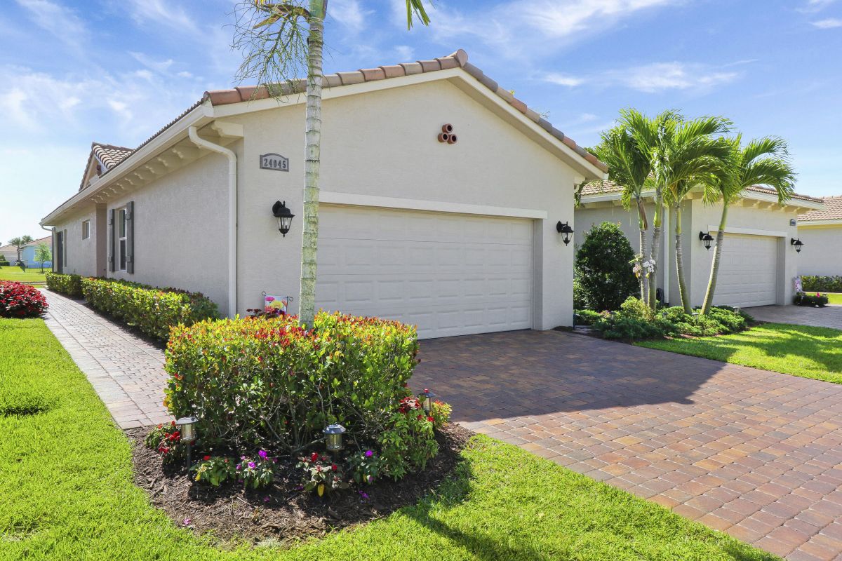 24045 Firenze Way