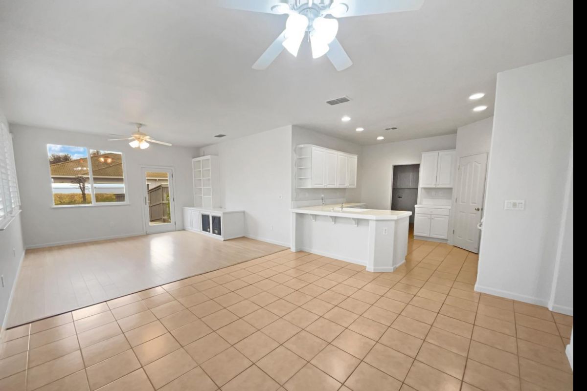 2556 Sugargrove Trail