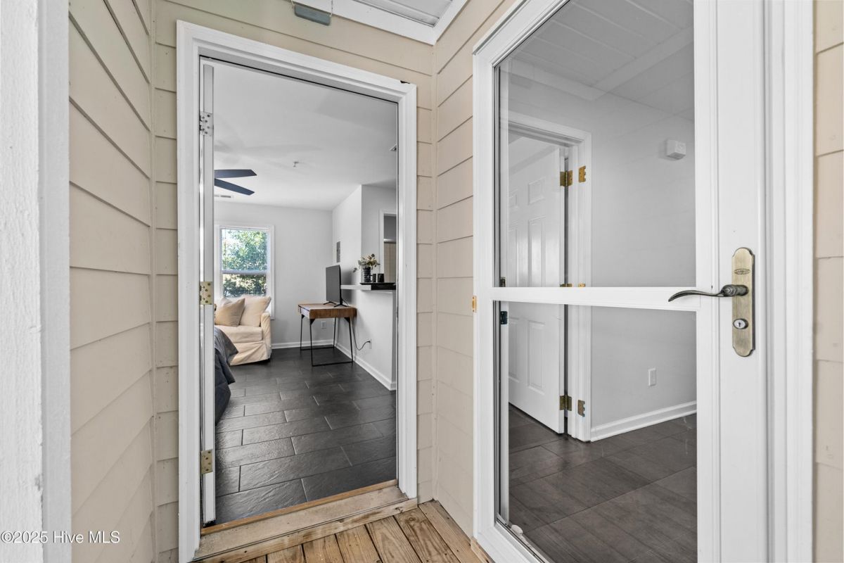 3350 Club Villas Drive