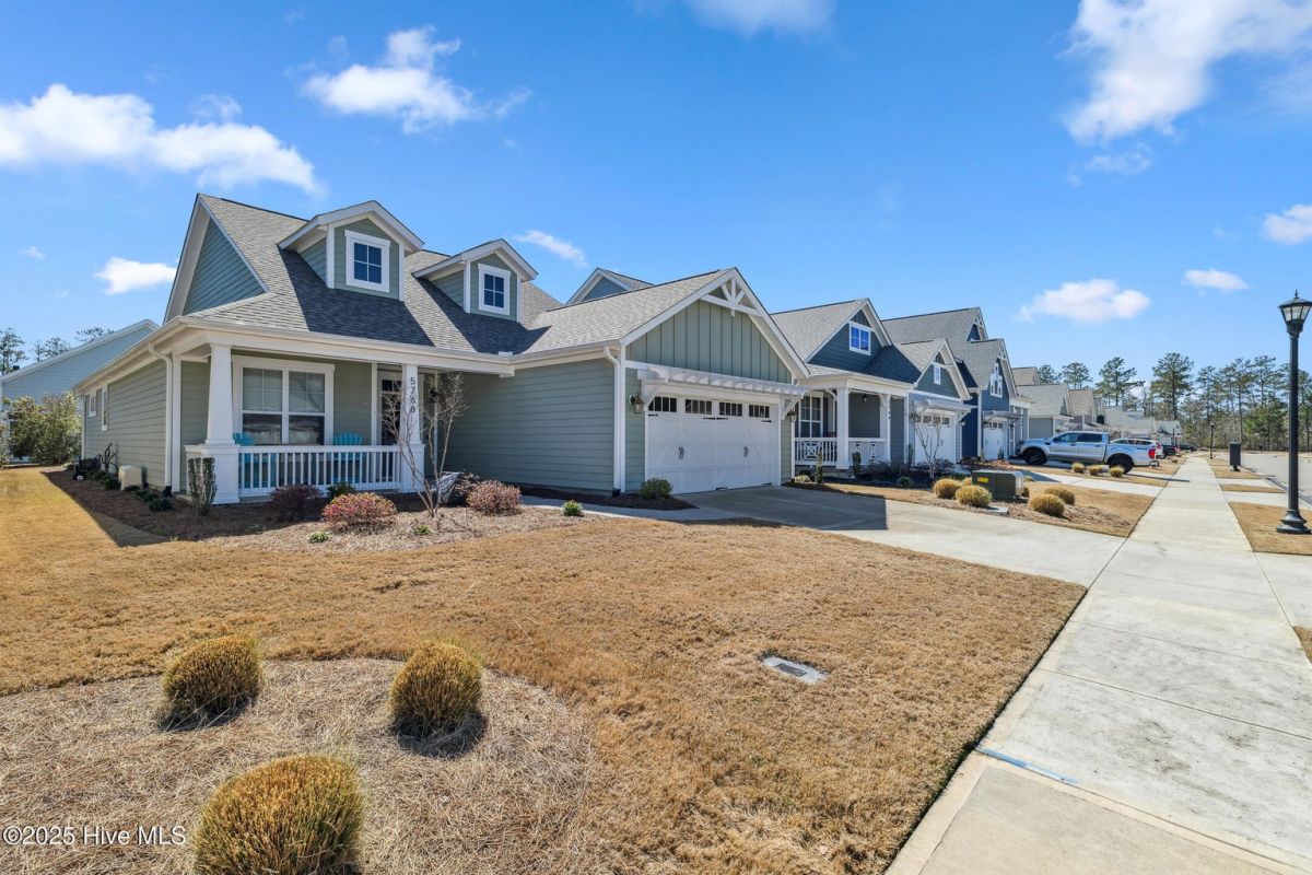 5768 Park West Circle