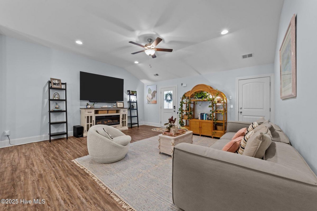 1312 Campanella Court