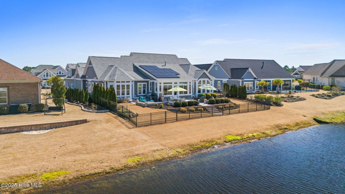 2236 Compass Pointe North Wynd