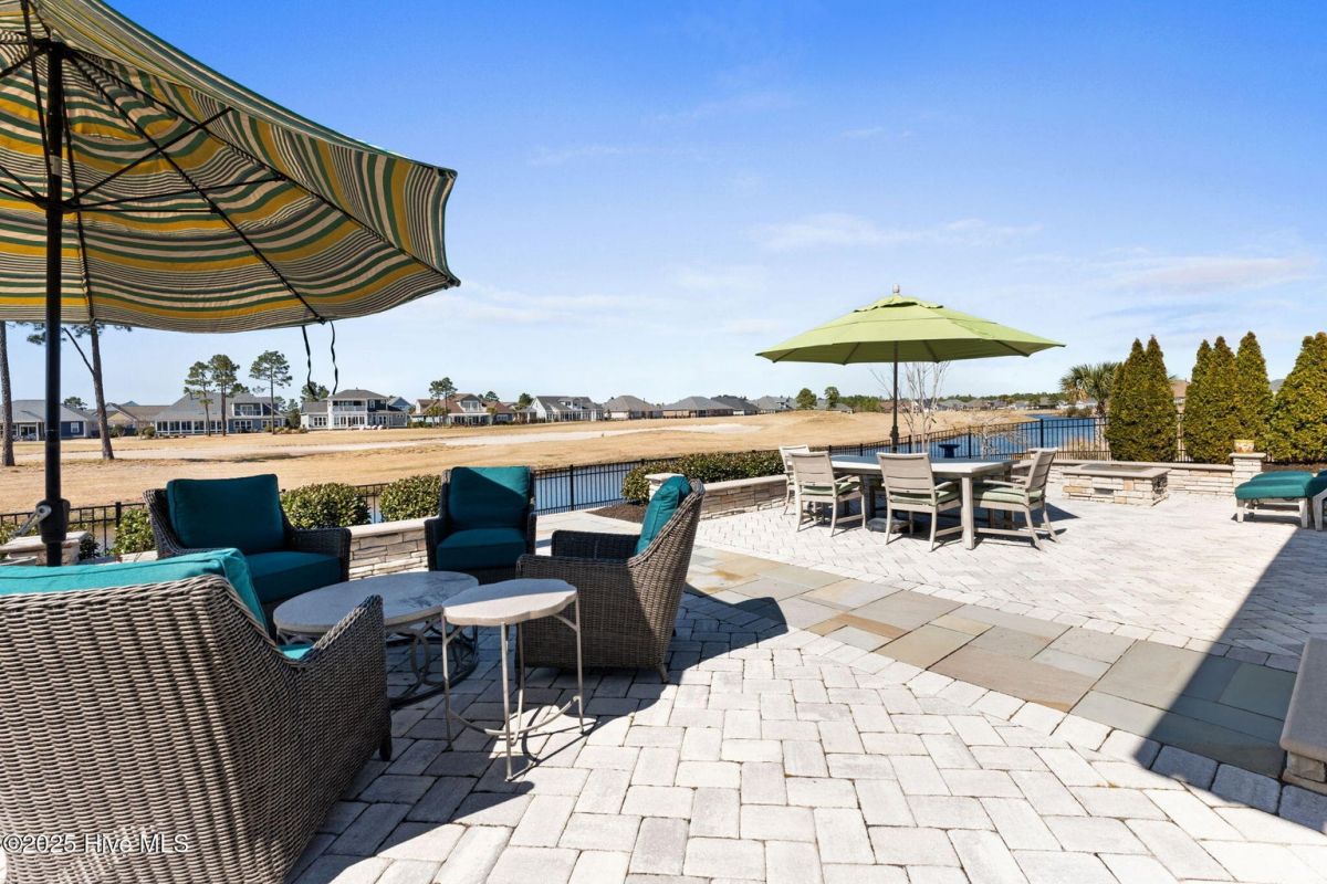 2236 Compass Pointe North Wynd