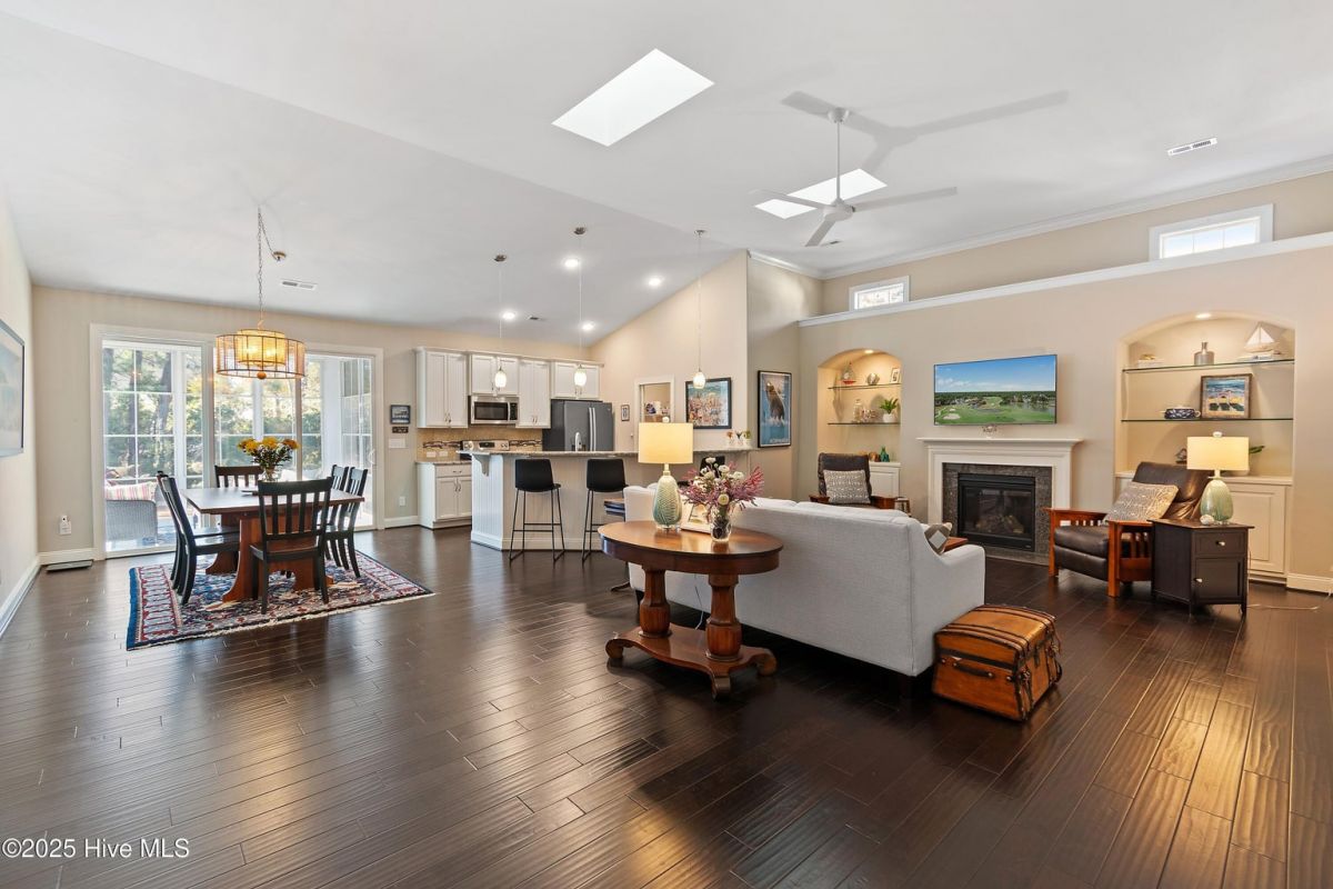 4311 Loblolly Circle