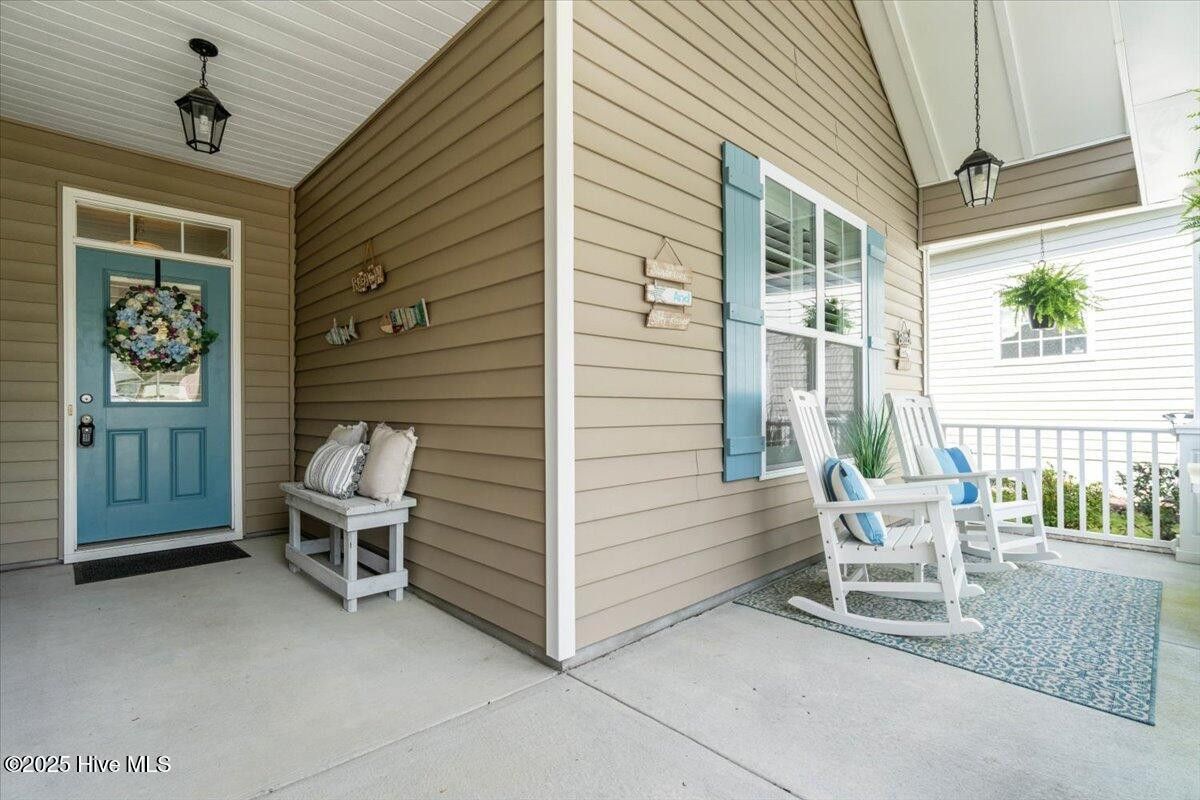 1356 Mauricio Court