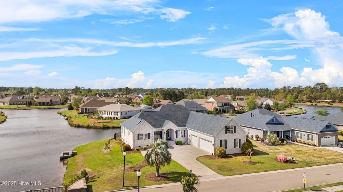 980 Woodwind Drive