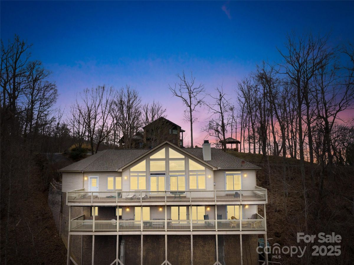 2980 Mountain Air Drive