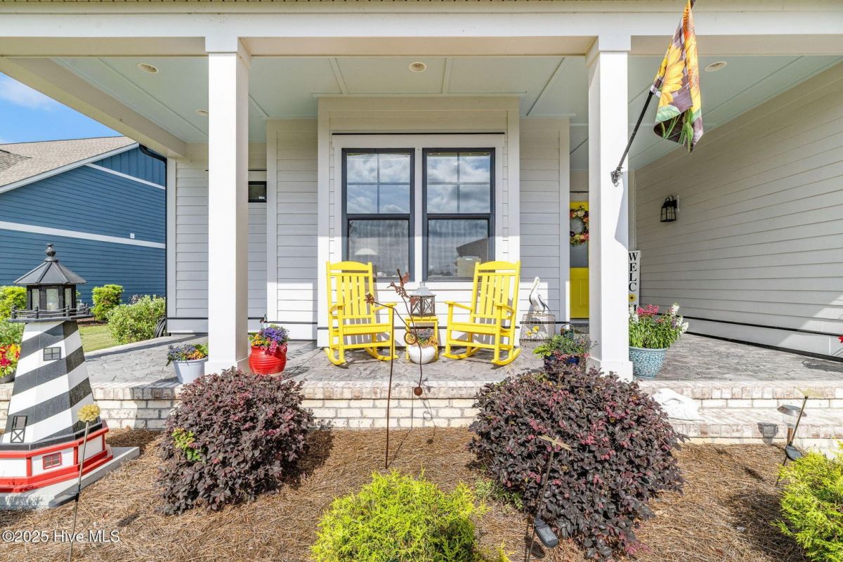 8118 Manassas Lake Lane