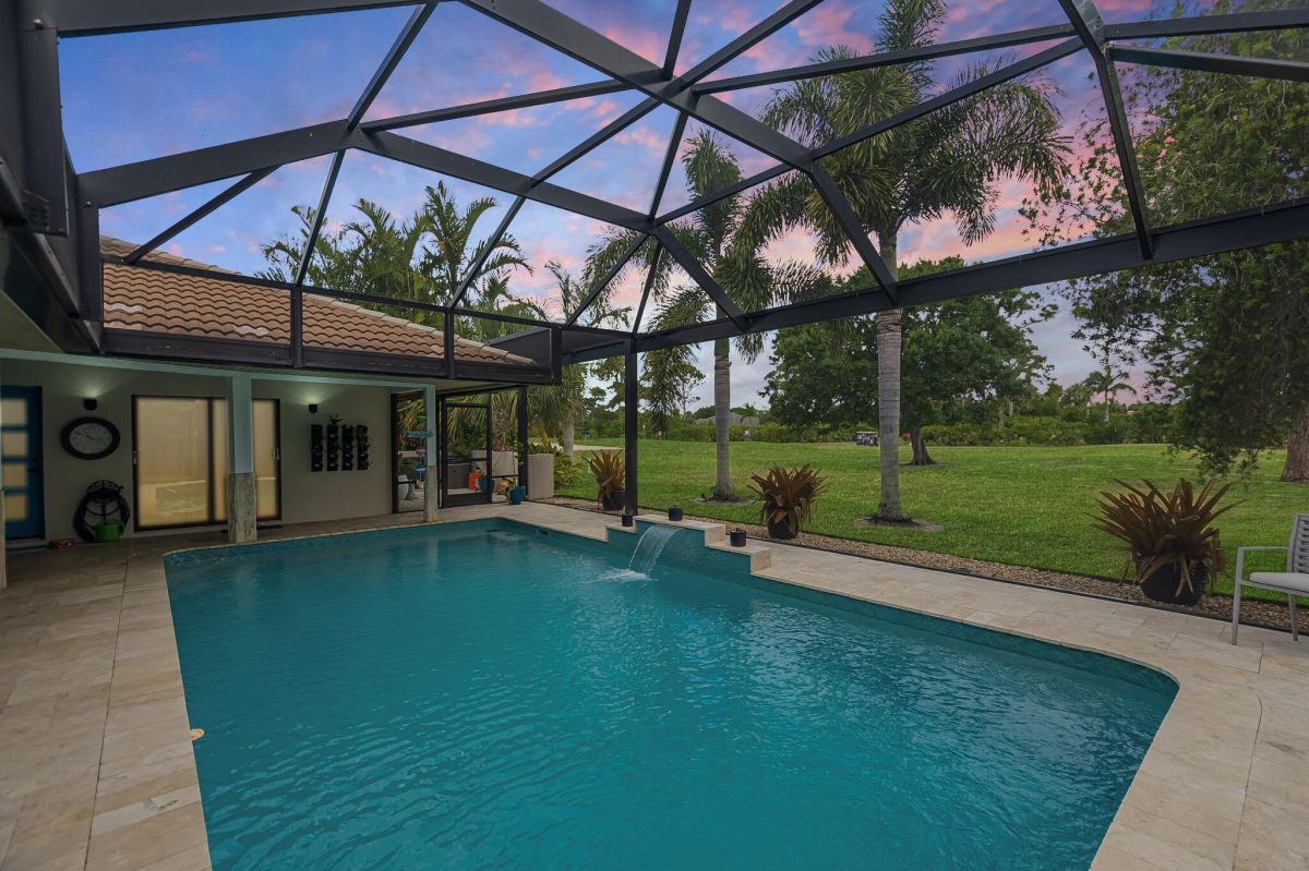 1333 Cedar Cove