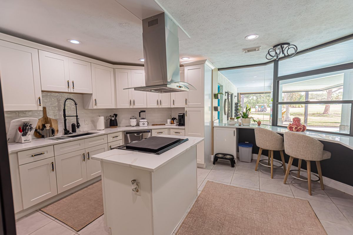 1333 Cedar Cove