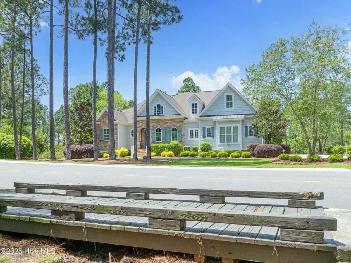 3846 Ridge Crest Drive