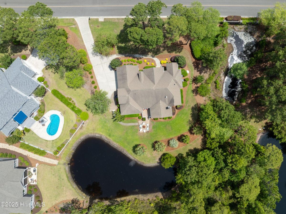 3846 Ridge Crest Drive