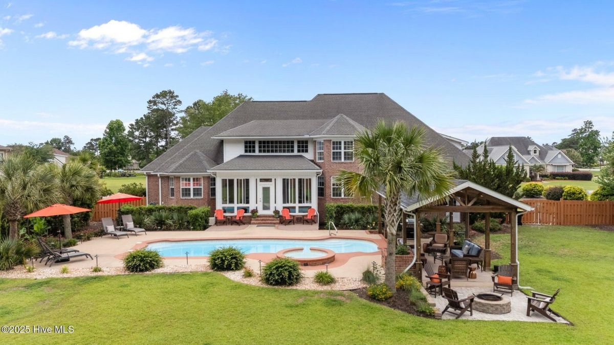 1206 Regalia Lane