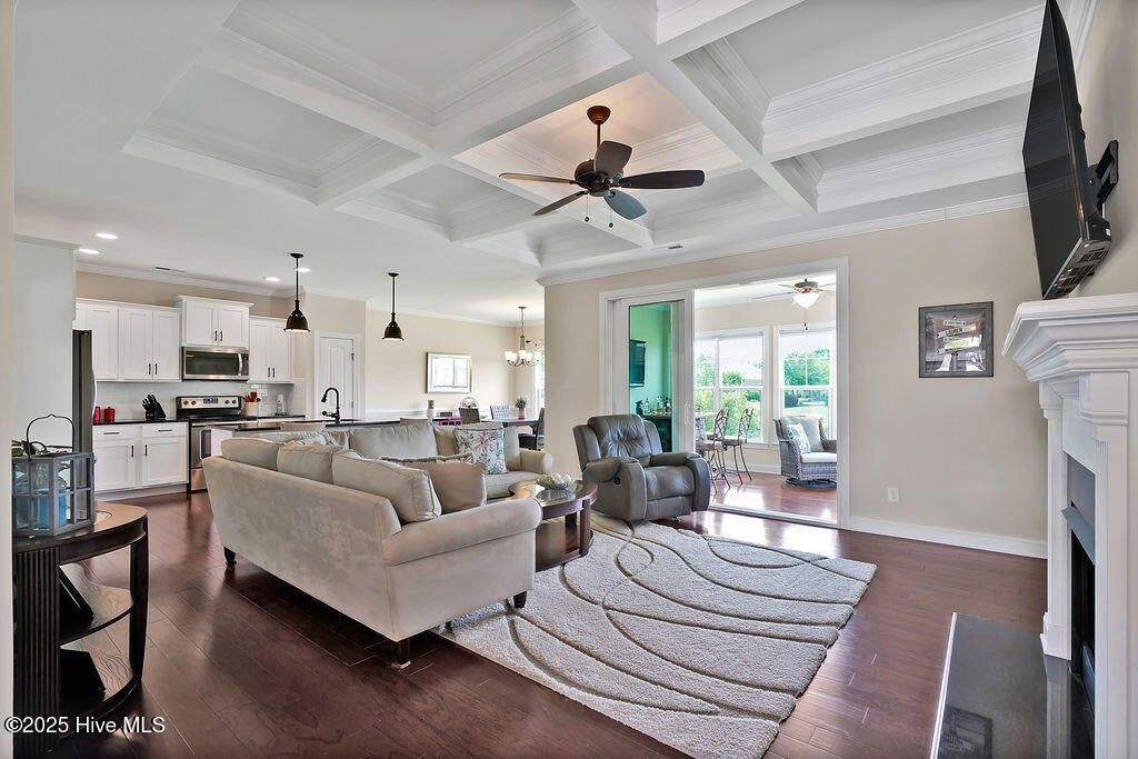 968 Woodwind Drive