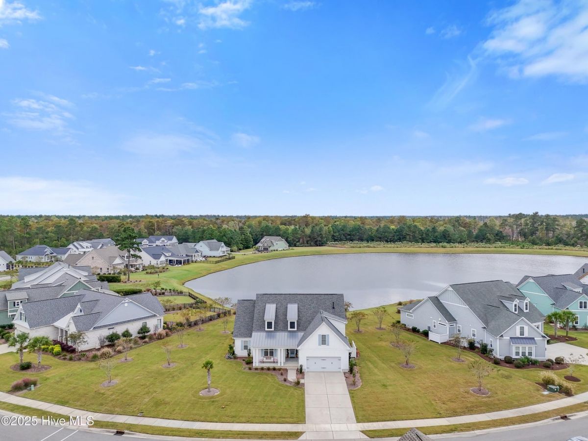 5273 Barcroft Lake Drive