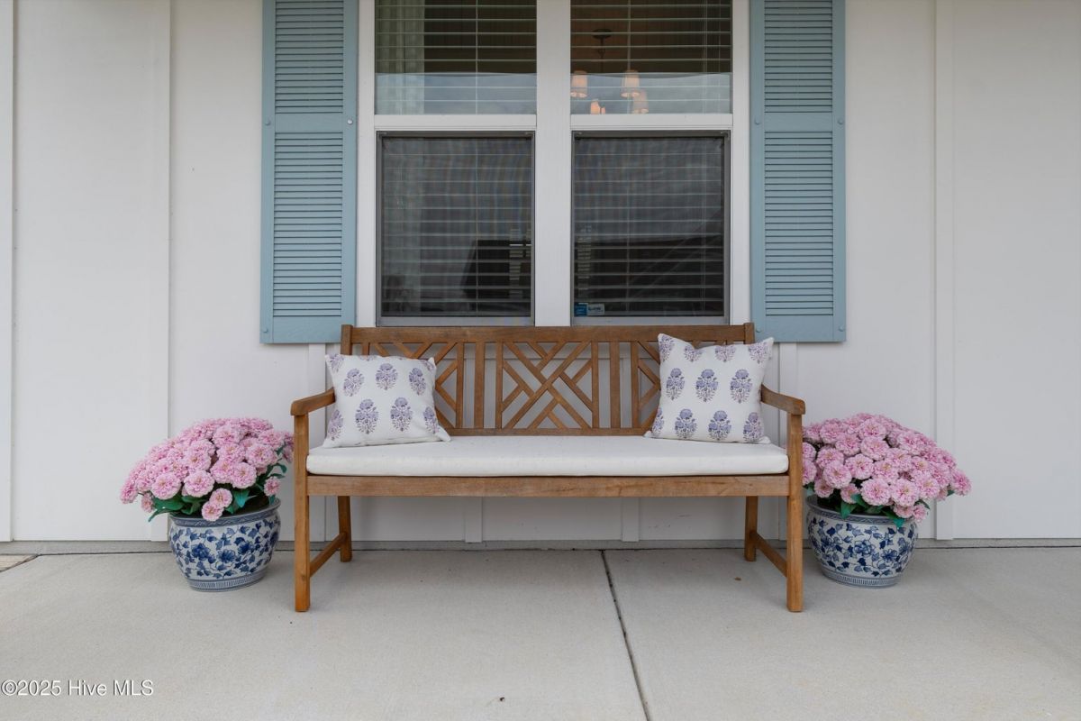 5273 Barcroft Lake Drive