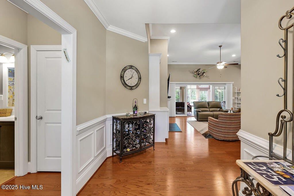 2154 Forest View Circle