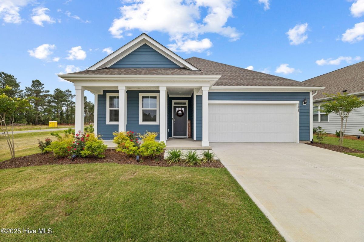 3121 Lochgreen Circle