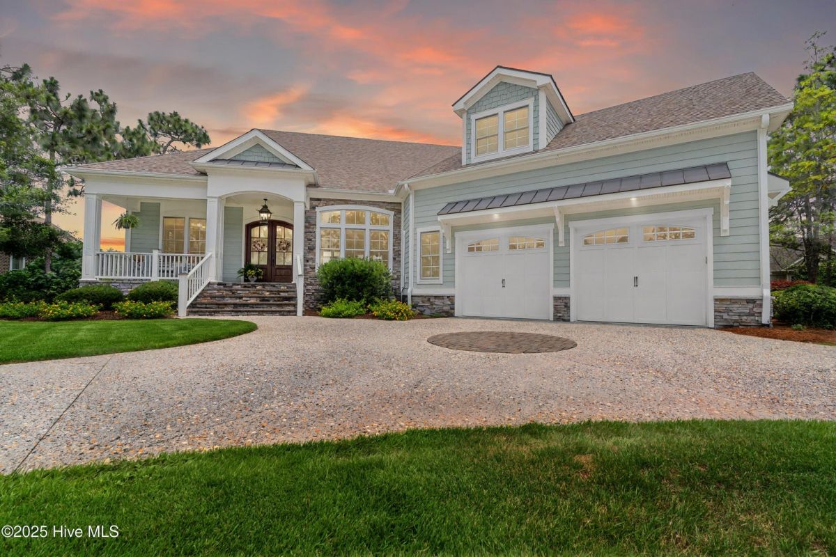 3213 Moss Hammock Wynd