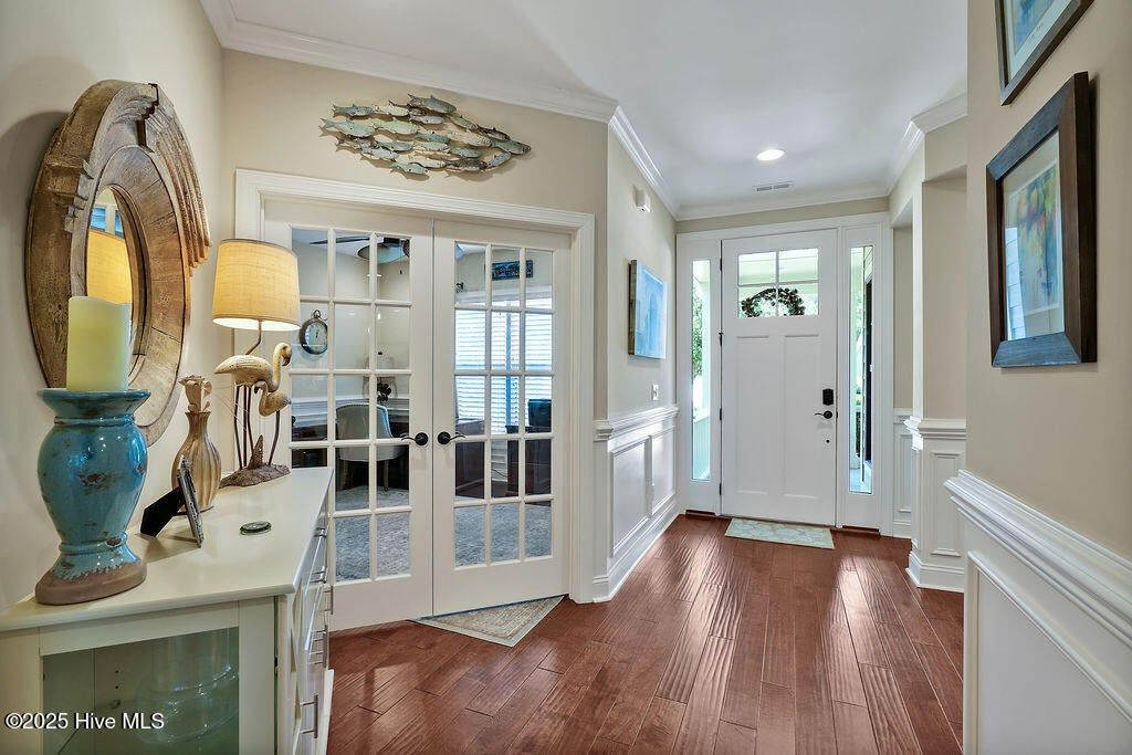 2120 Forest View Circle