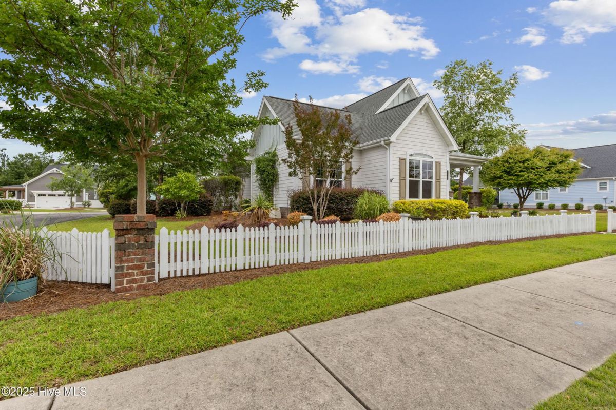 1112 Sandy Grove Place