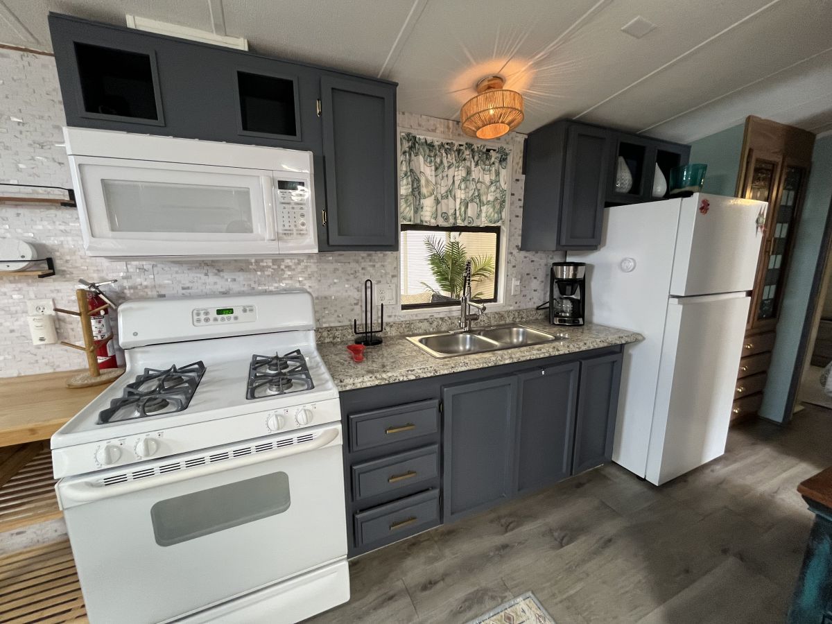 11911 66th Street St. Largo, FL