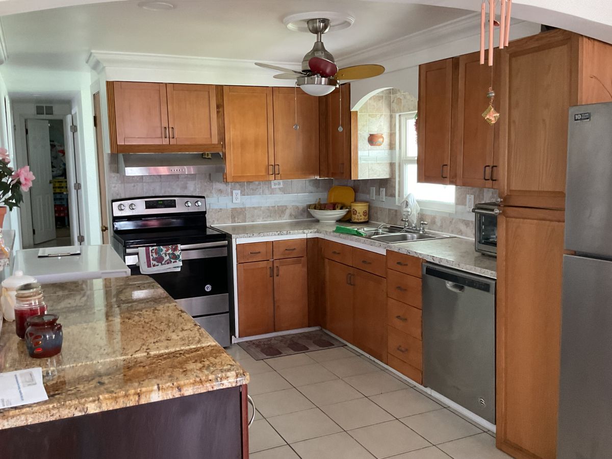 3901 Bahia Vista St. #616