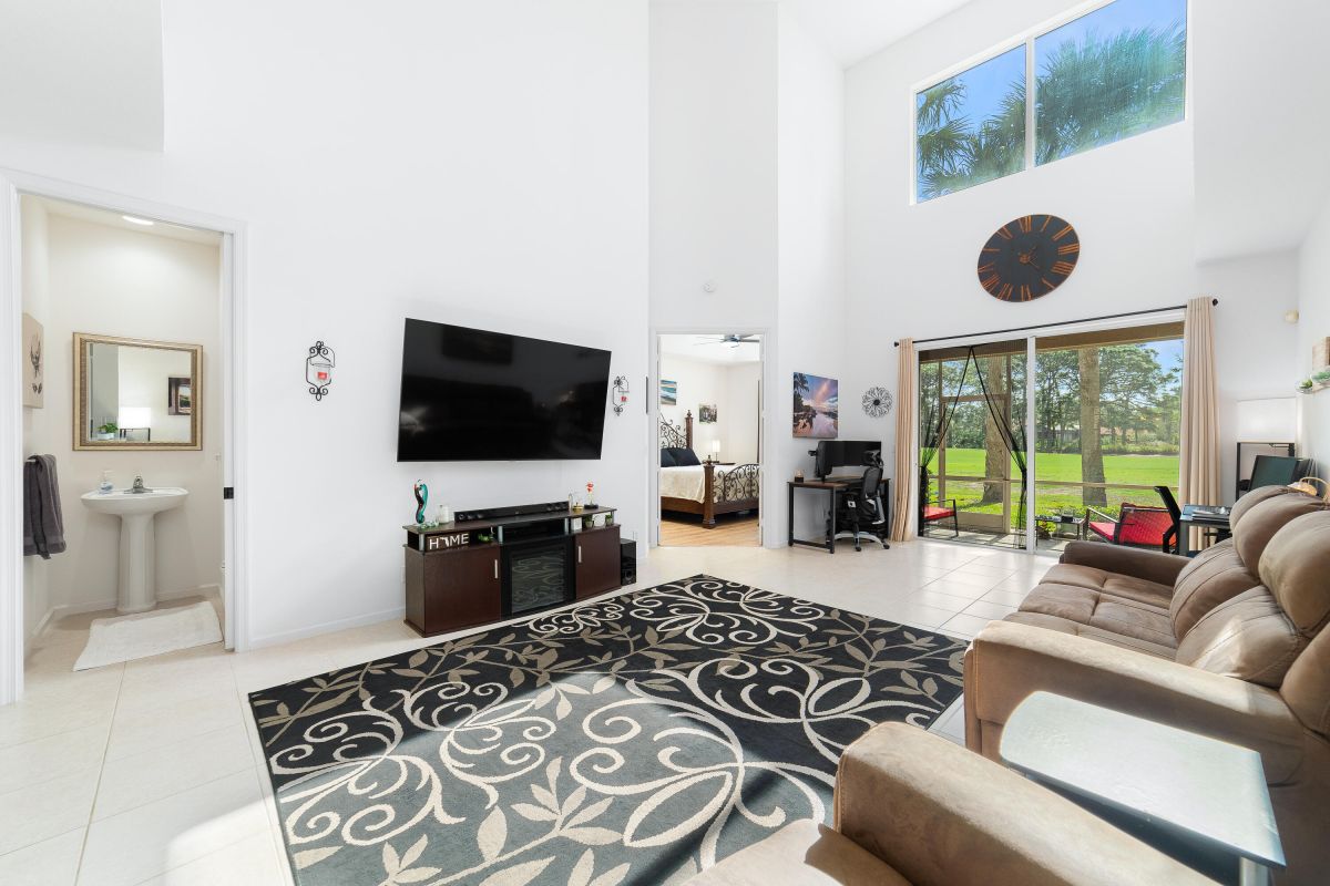 7028 Torrey Pines Circle