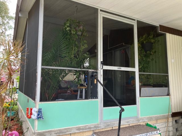 10538 Pleasant Blvd.