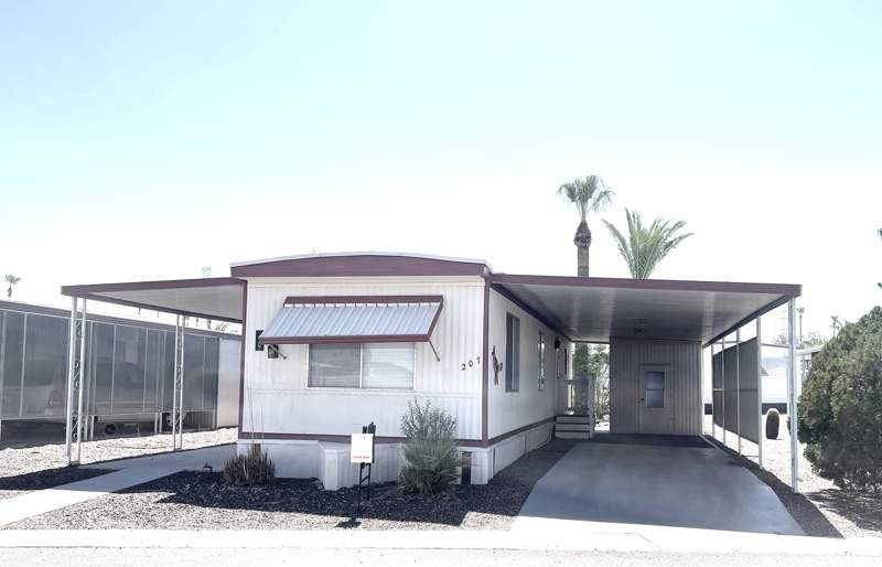 305 S. Val Vista Drive #207