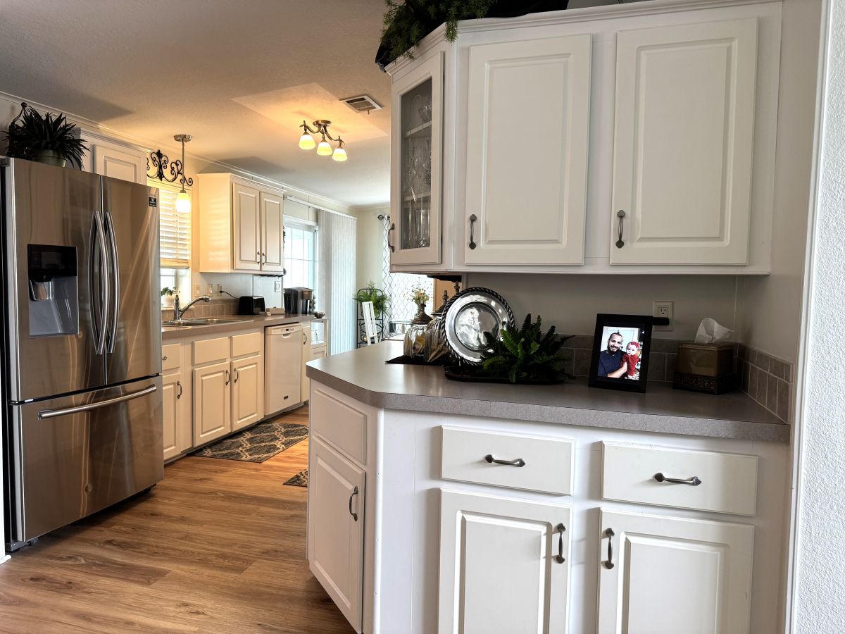 3604 BLUE LAGOON DRIVE