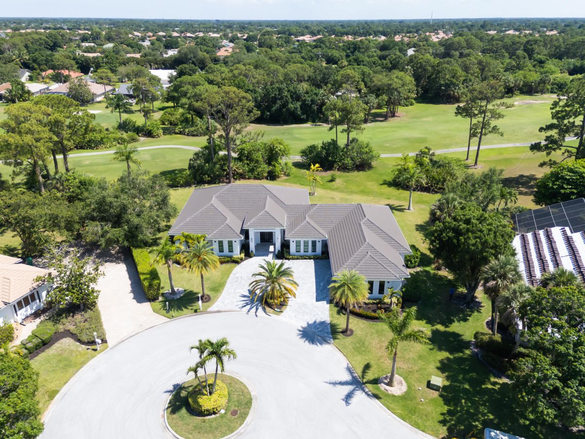 1410 Osprey Cove