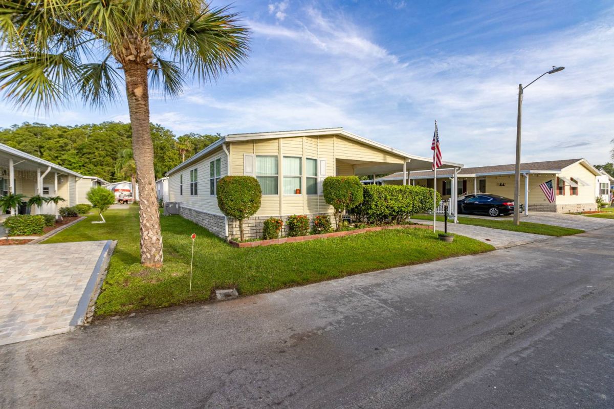 1744 Sugar Pine Avenue, 239