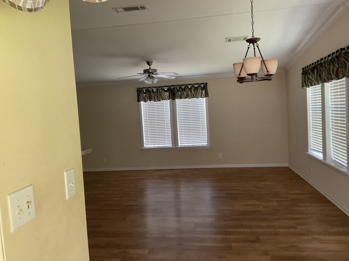 15431 LAKESHORE VILLA DRIVE