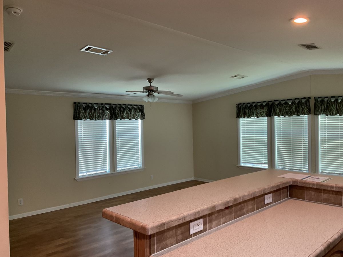 15431 LAKESHORE VILLA DRIVE