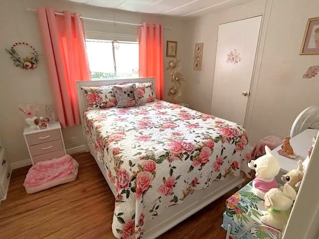 2200 W Wilson St # 078