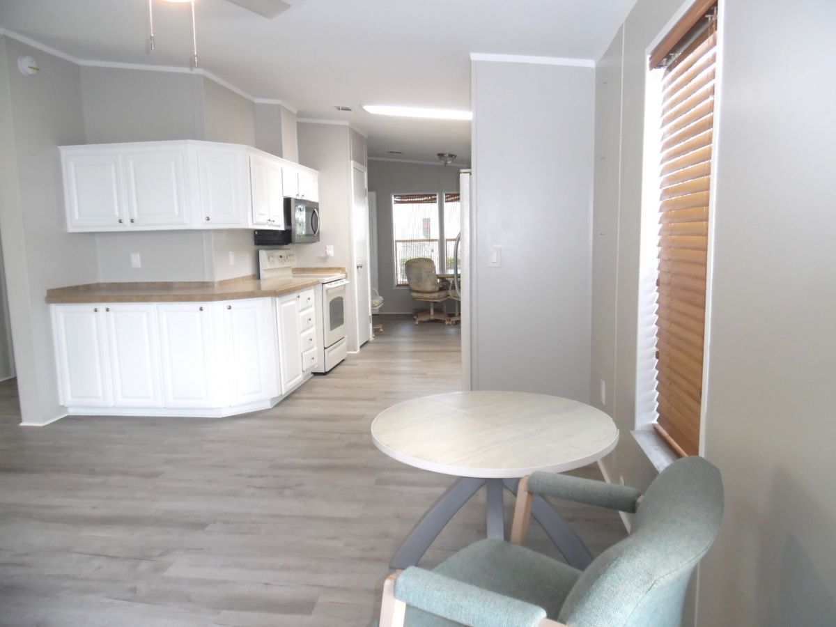 852 Blue Dolphin Ave