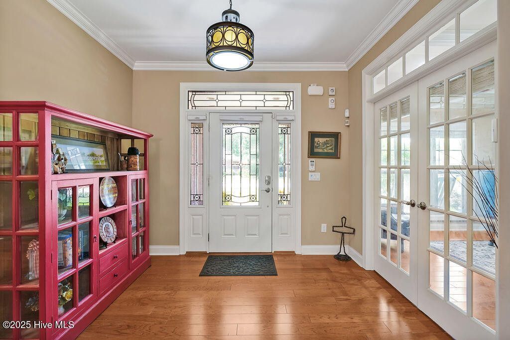 1125 Evangeline Drive